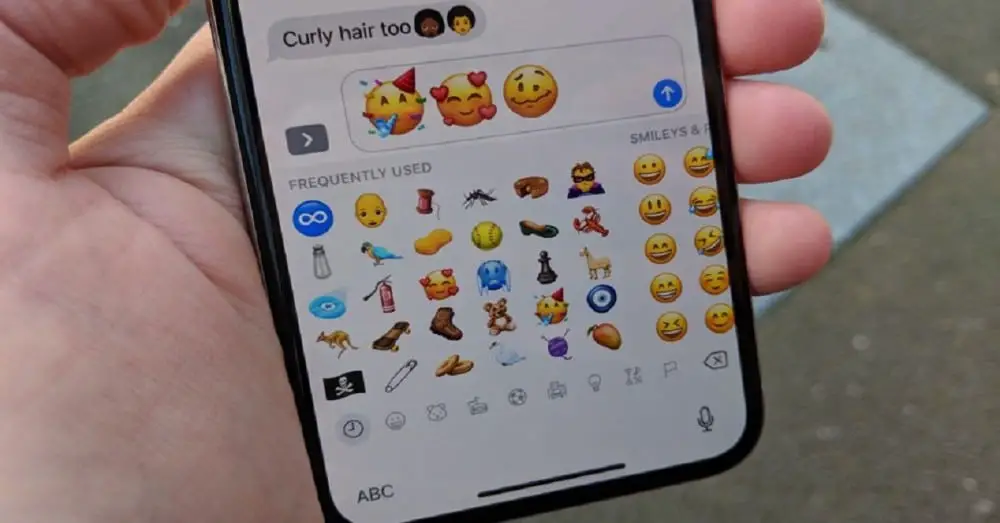 iPhone Emojis Different from Android Emojis