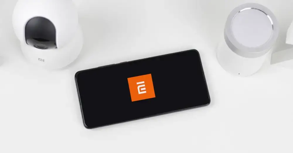Xiaomi Mobile остается с черным экраном