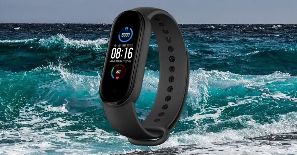 плавать в море с Xiaomi Mi Band