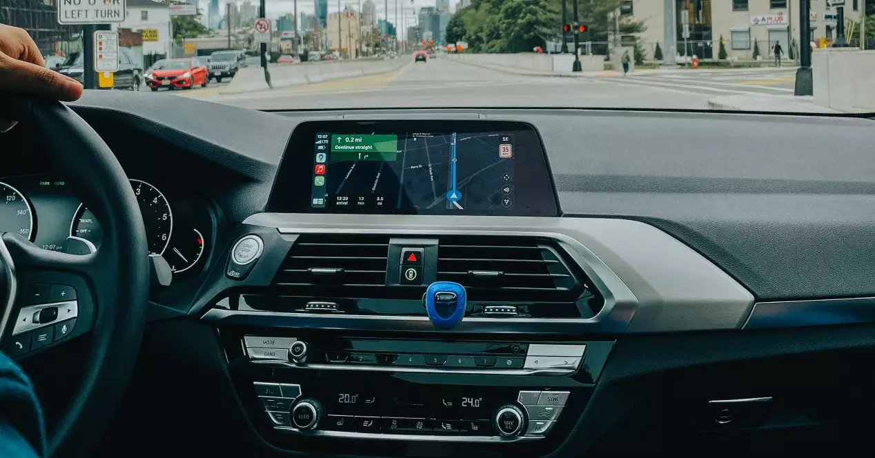 5 Dinge, die Apple Car Play auf Android Auto kopieren sollte