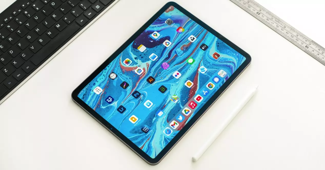 Как скачивать приложения на iPad