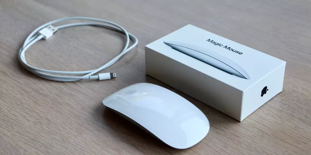 souris magique caja