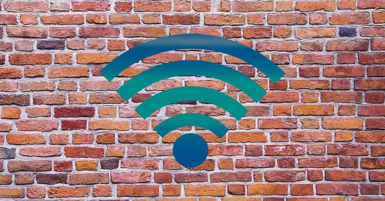 WiFi を使用して壁越しに見る方法