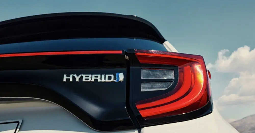 The 4 hybrid cars with the lowest consumption at a low price
