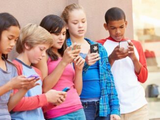 Con bạn có thể gặp nguy hiểm từ mạng xã hội