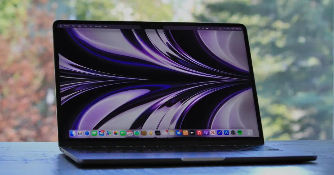 collega il tuo Mac a un monitor esterno