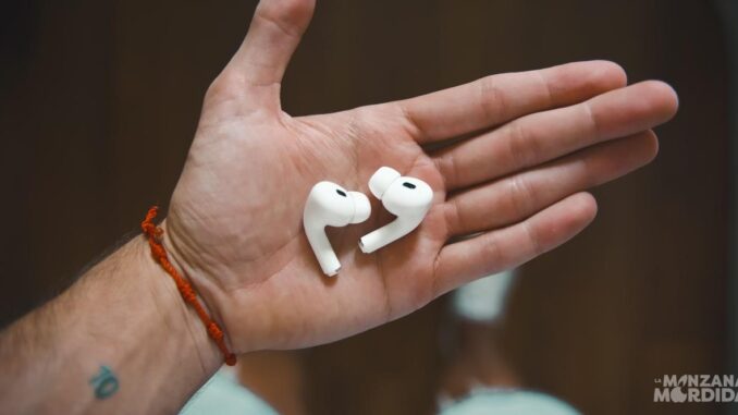 Customize your AirPods to listen to them to your liking